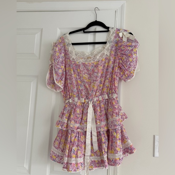 LoveShackFancy Dresses & Skirts - LovehShack fancy Floral Ruffle Tiered Dress with Lace Trim